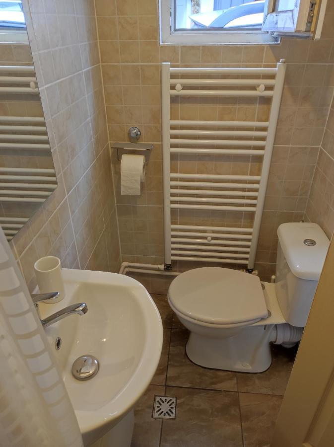 The Little White House Apartment Sibiu Exterior foto