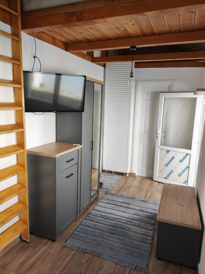 The Little White House Apartment Sibiu Exterior foto